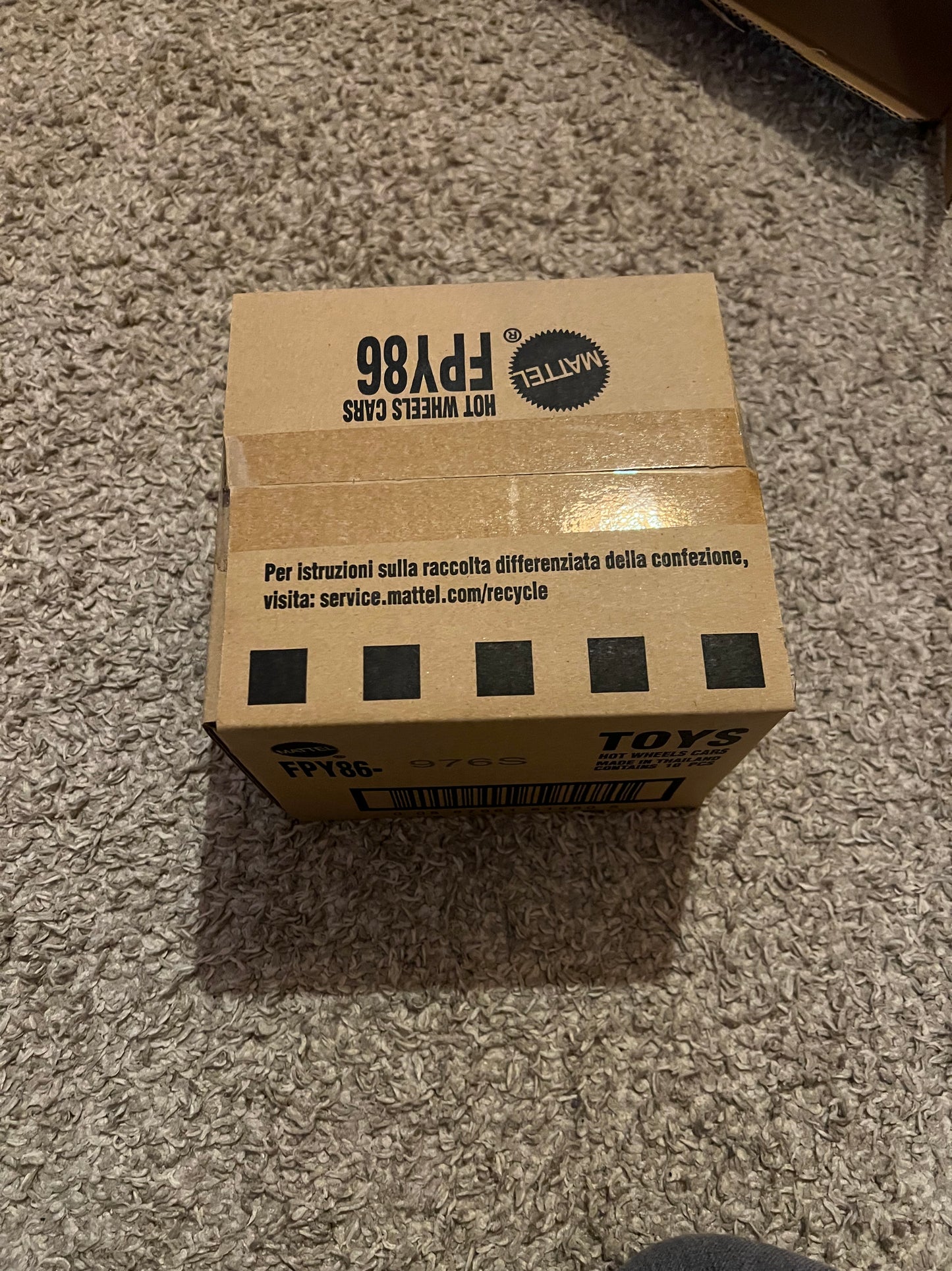 Hot Wheels Modern Clasics Box